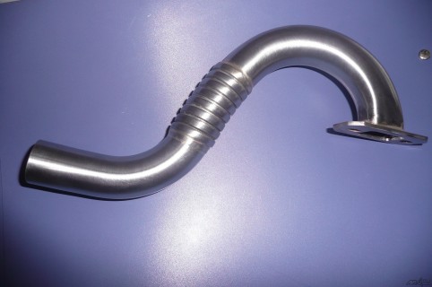 http://www.intermodel.fr/721-thickbox/coude-echappement-col-de-cycgne-flexible.jpg